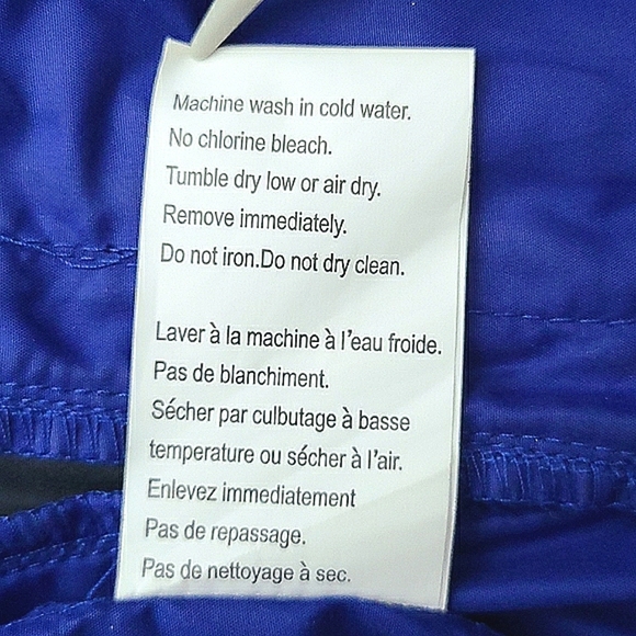 Running Room Light Jacket Reflective Size XS - Picture 8 of 15